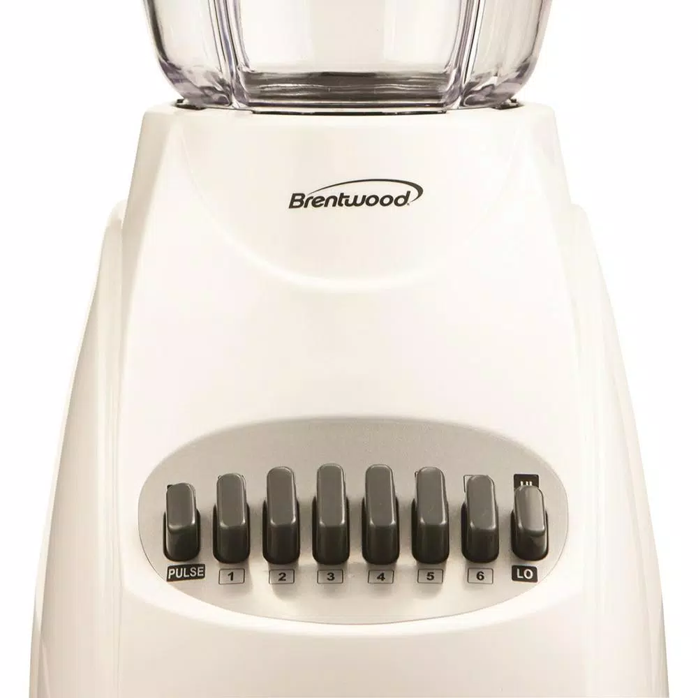 Brentwood Appliances 50 oz. 12-Speed White Electric Blender with Plastic Jar