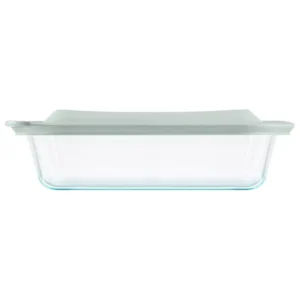 Pyrex Deep Dish 7 in. x 11 in. Glass Baker