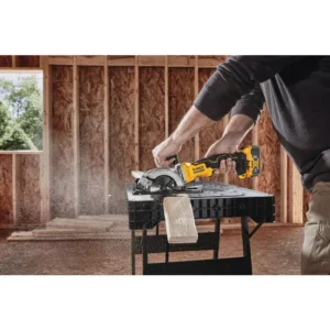 DEWALT ATOMIC 20-Volt MAX Cordless Brushless 4-1/2 in. Circular Saw with (1) 20-Volt Battery 5.0Ah & Charger