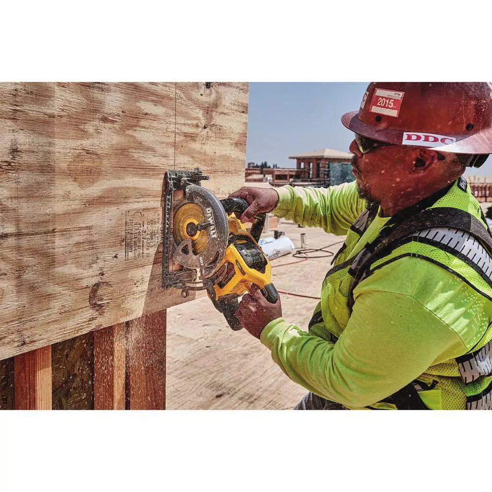 DEWALT FLEXVOLT 60-Volt MAX Cordless Brushless 7-1/4 in. Wormdrive Style Circular Saw (Tool-Only)