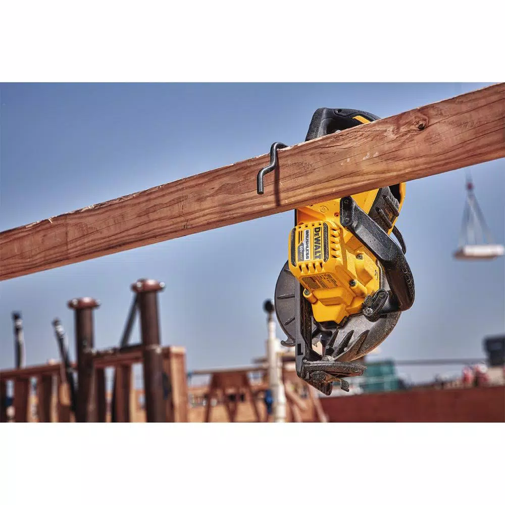 DEWALT FLEXVOLT 60-Volt MAX Cordless Brushless 7-1/4 in. Wormdrive Style Circular Saw with (1) FLEXVOLT 6.0Ah Battery