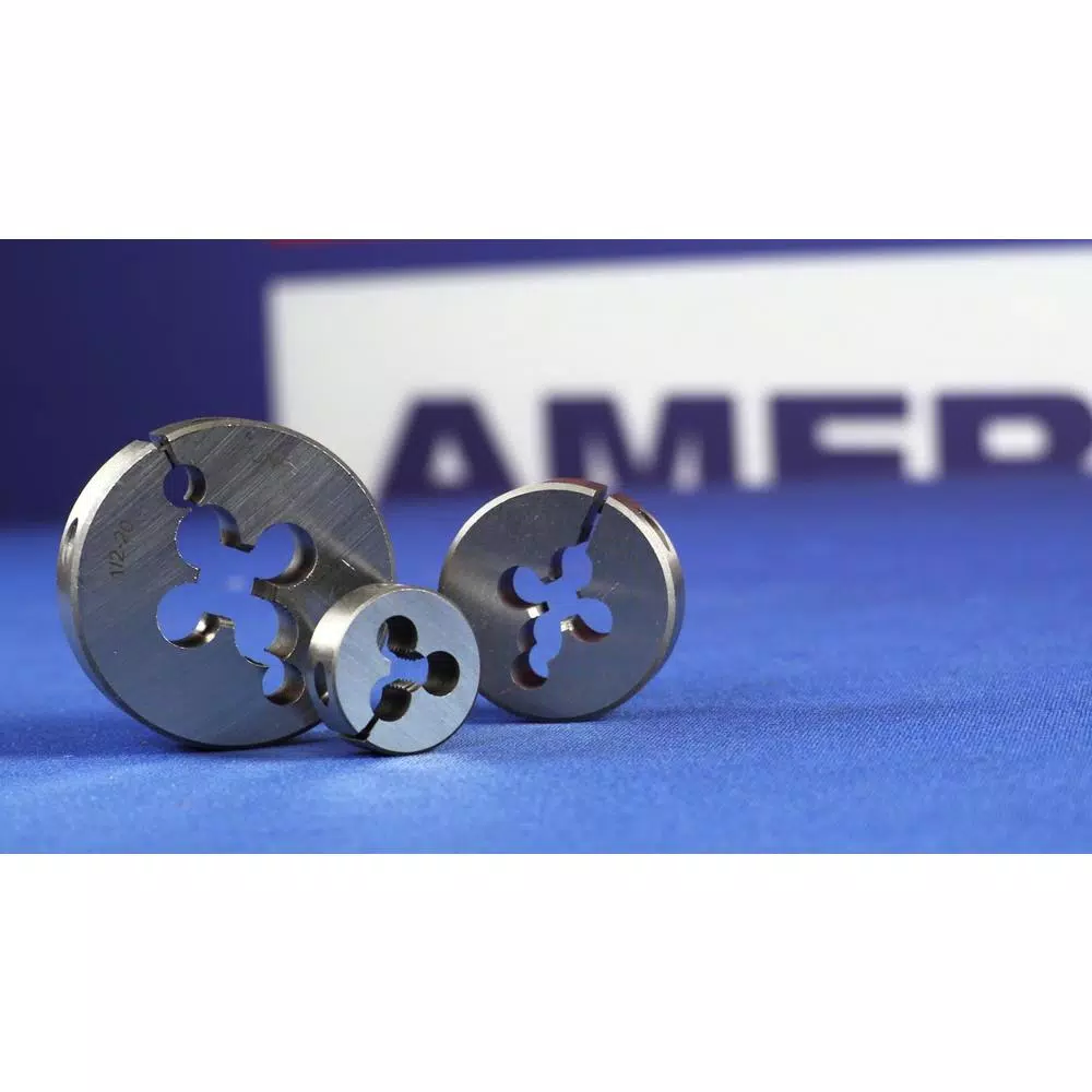 Drill America m2.6 x 0.45 x 13/16 in. O.D. High Speed Steel Round Threading Adjustable Die