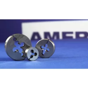 Drill America m39 x 1.5 x 3 in. O.D. High Speed Steel Round Threading Adjustable Die