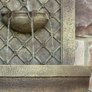 Sunnydaze Decor Rosette Resin Florentine Stone Solar Outdoor Wall Fountain