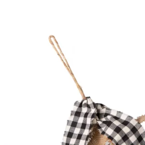 Glitzhome 6 ft. L Black and White Plaid Fabric/Linen Garland