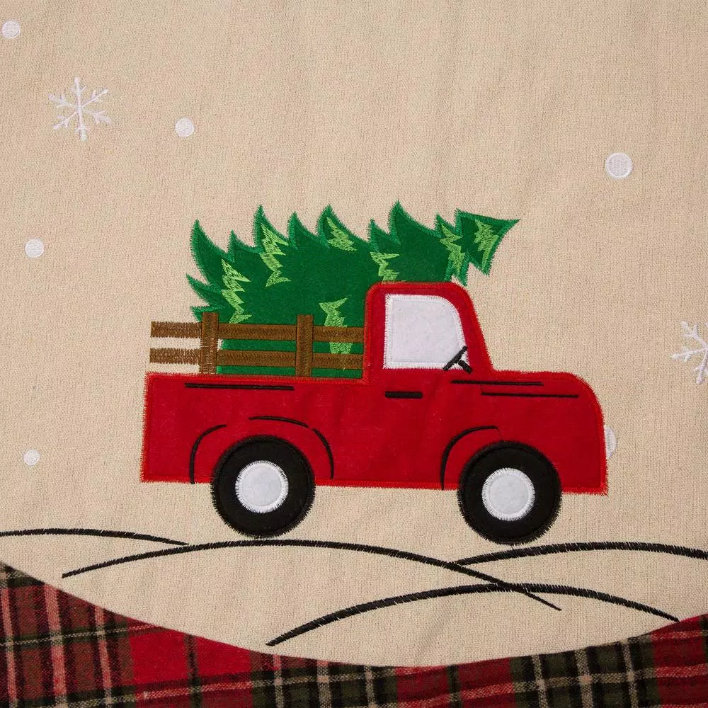 Glitzhome 48 in. D Fabric Christmas Tree Skirt - Red Truck