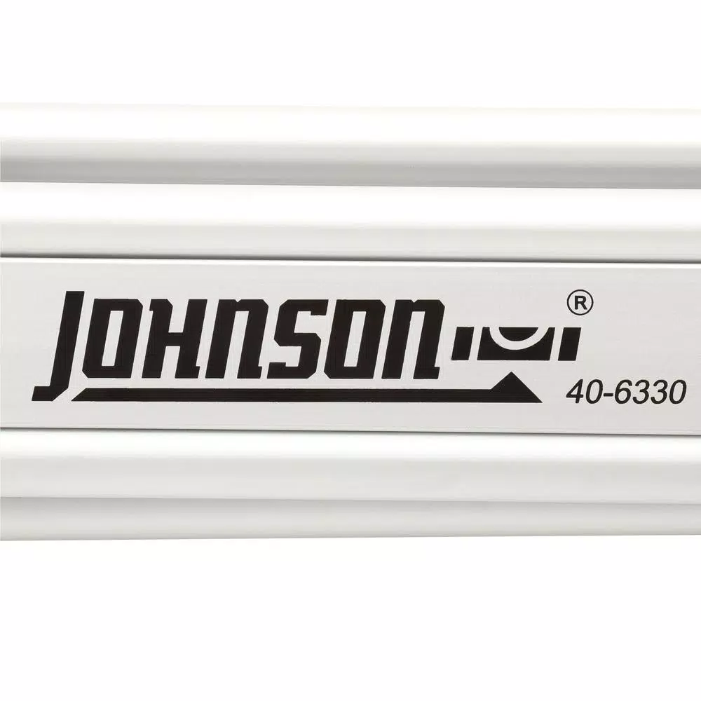 Johnson Heavy-Duty Elevating Tripod