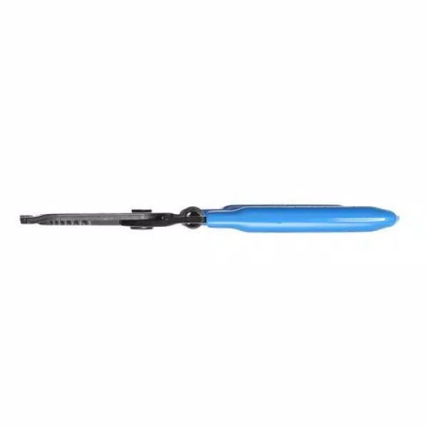 Klein Tools 6 in. Multi-Purpose Wire Stripper and Cutter for 10-20 AWG Solid wire and 12-22 AWG Stranded Wire