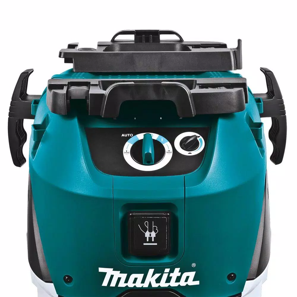 Makita 11 Gal. Wet/Dry HEPA Filter Dust Extractor/Vacuum