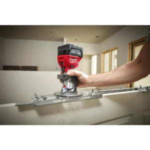 Milwaukee M18 FUEL 18-Volt Lithium-Ion Brushless Cordless Compact Router w/ Compact Router Offset Base & Router Plunge Base