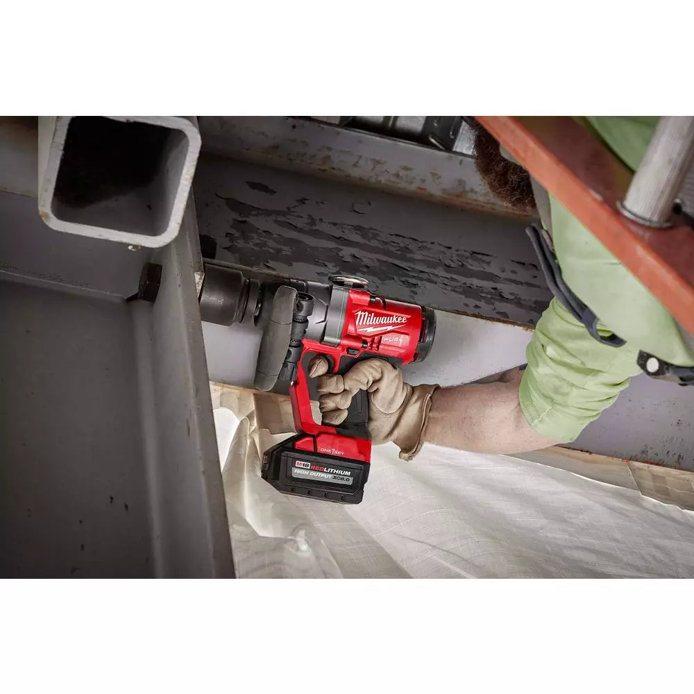 Milwaukee M18 ONE-KEY FUEL 18-Volt Lithium-Ion Brushless Cordless 1 in. Impact Wrench with Friction Ring With Protective Boot