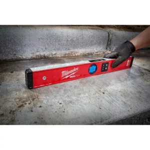 Milwaukee 24 in. REDSTICK Digital Box Level with Pin-Point Measurement Technology