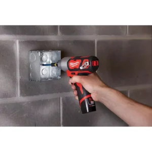 Milwaukee M12 12-Volt Lithium-Ion Cordless Drill Driver/Impact Driver Combo Kit (2-Tool) with Two 1.5 Ah Batteries and Bit Set