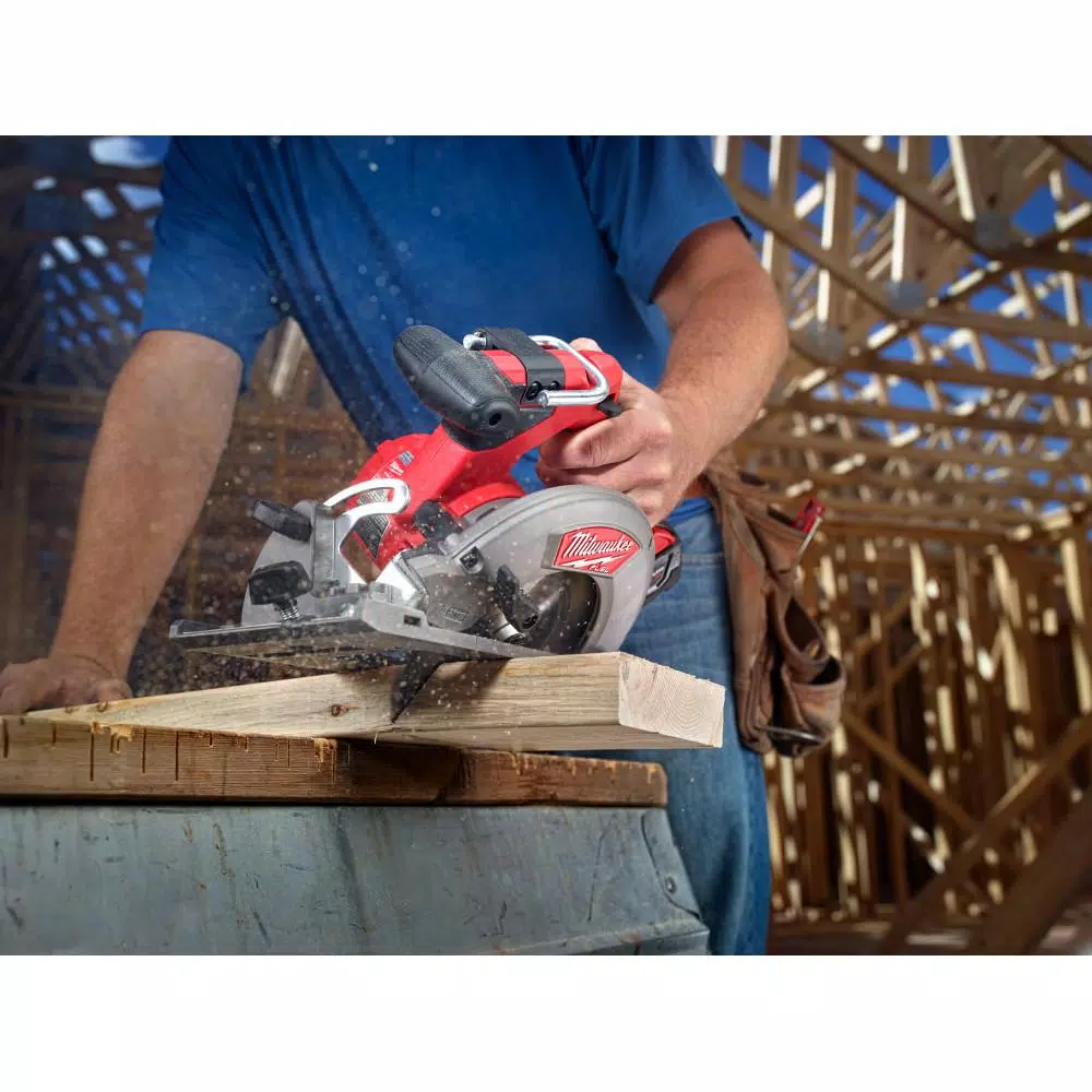 Milwaukee M18 FUEL 18-Volt Lithium-Ion Brushless Cordless Combo Kit (5-Tool) with M18 FUEL Grinder with Paddle Switch