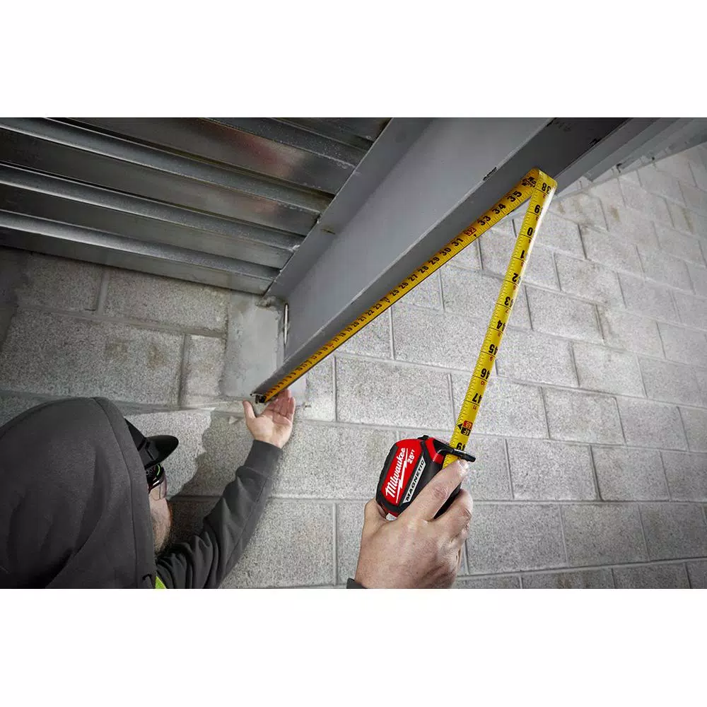 Milwaukee 5 m/16 ft. x 1 in. Compact Magnetic Tape Measure with 15 ft. Reach