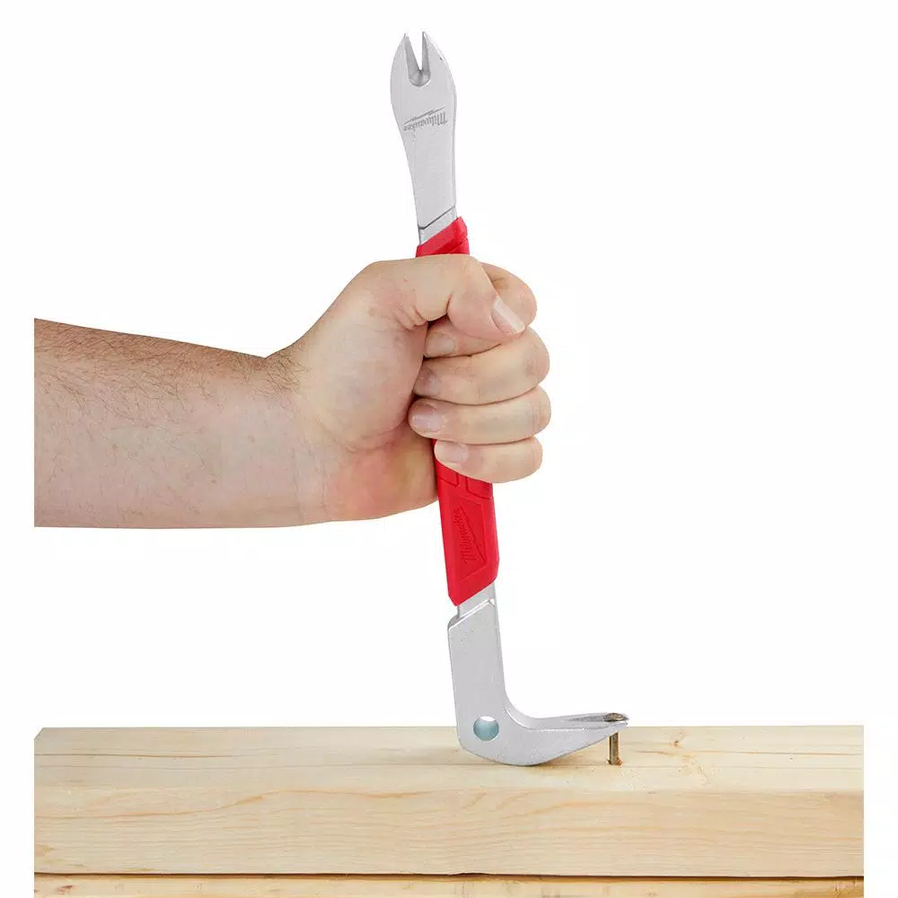 Milwaukee 12 in. Nail Puller with Dimpler
