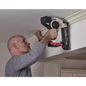 Porter-Cable 20-Volt MAX Lithium-Ion 16-Gauge Cordless Nailer with Battery 1.5 Ah and Charger