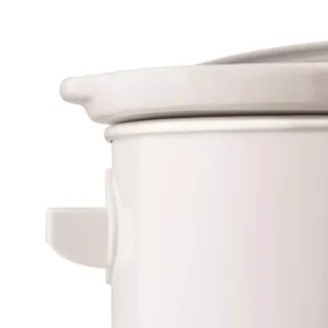 Brentwood Appliances 8 Qt. White Slow Cooker