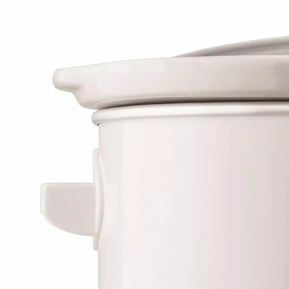 Brentwood Appliances 8 Qt. White Slow Cooker